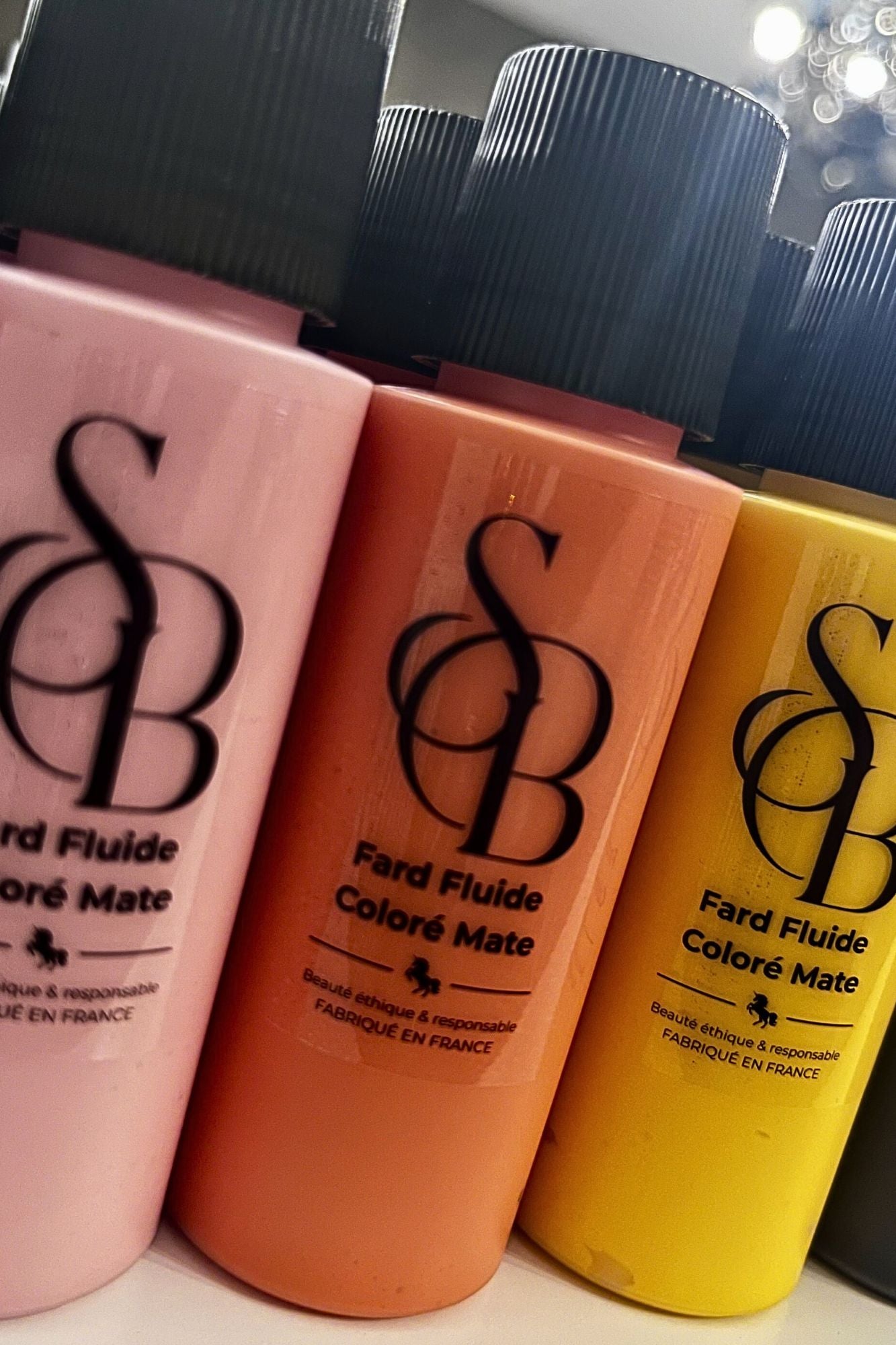 Fard Fluide Coloré Mat 60 ml